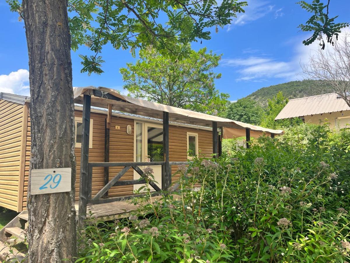 Village De Chalets Et Camping La Pierre De L'Aigle La Breole Bagian luar foto