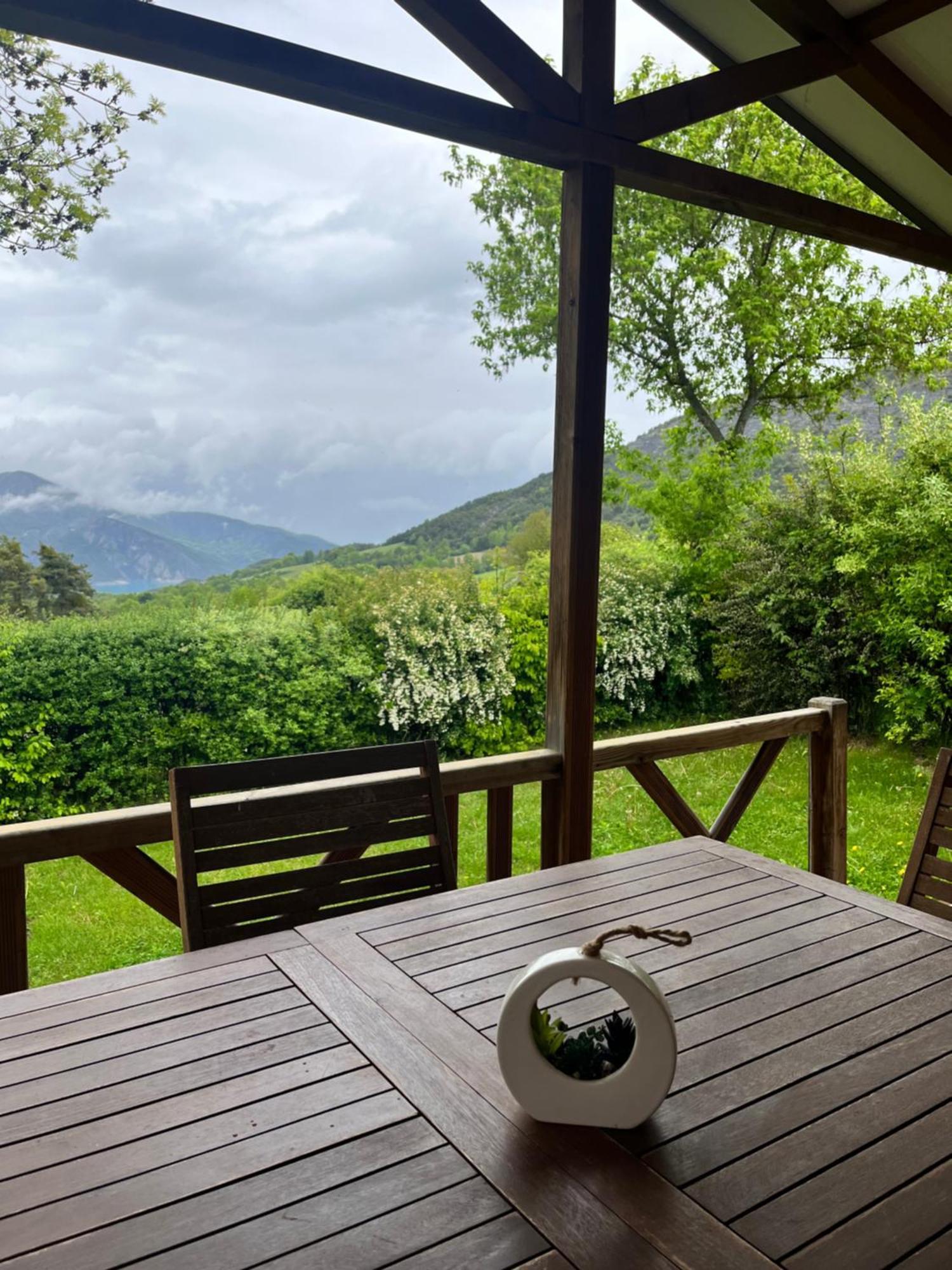Village De Chalets Et Camping La Pierre De L'Aigle La Breole Bagian luar foto